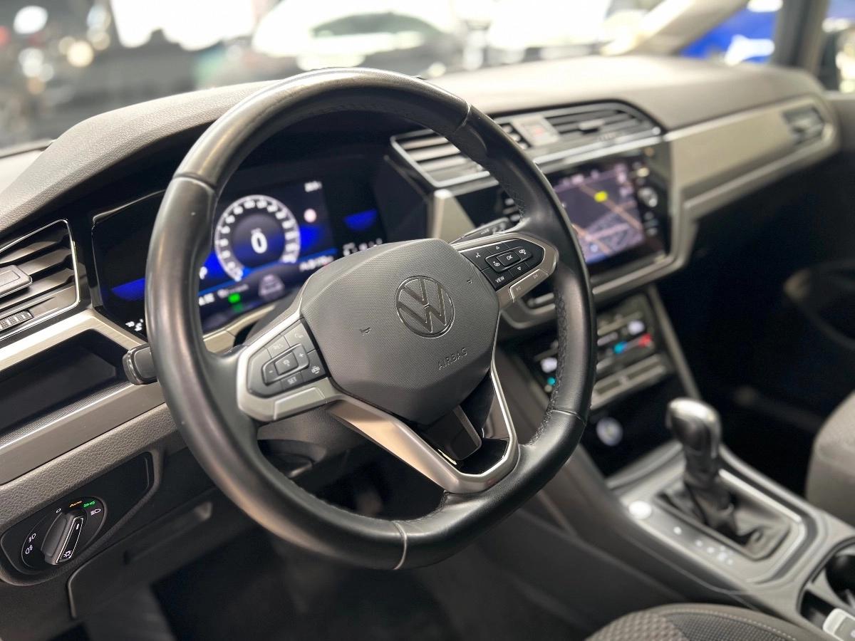 Volkswagen Touran 2.0 TDI 150 LIFE PLUS DSG7 /ATTELAGE/CARPLAY/
