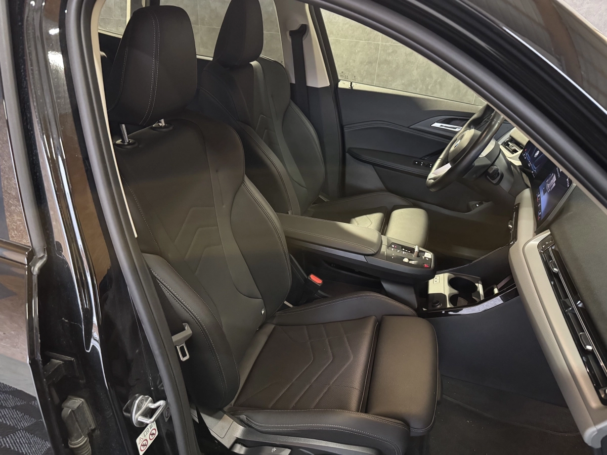 Bmw X1 - photo 10