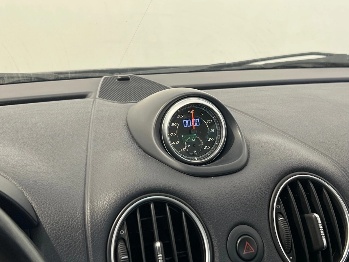 Porsche Cayman - photo 22