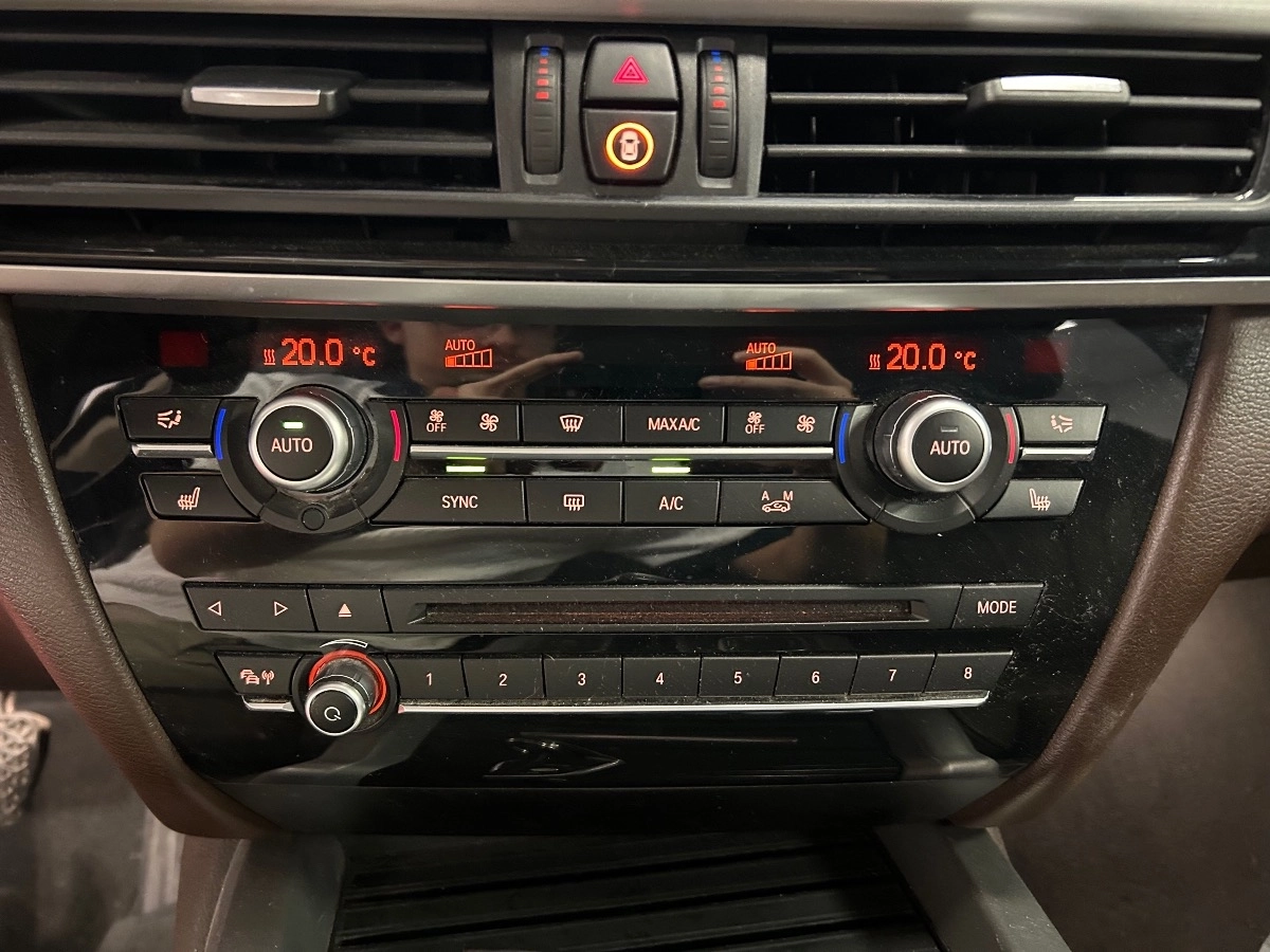 Bmw X5 - photo 16