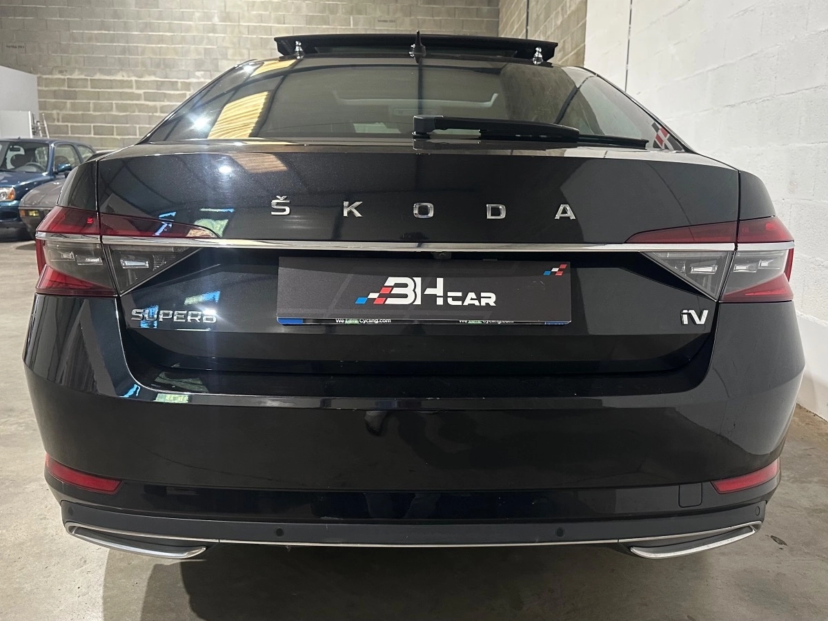Skoda Superb - photo 6