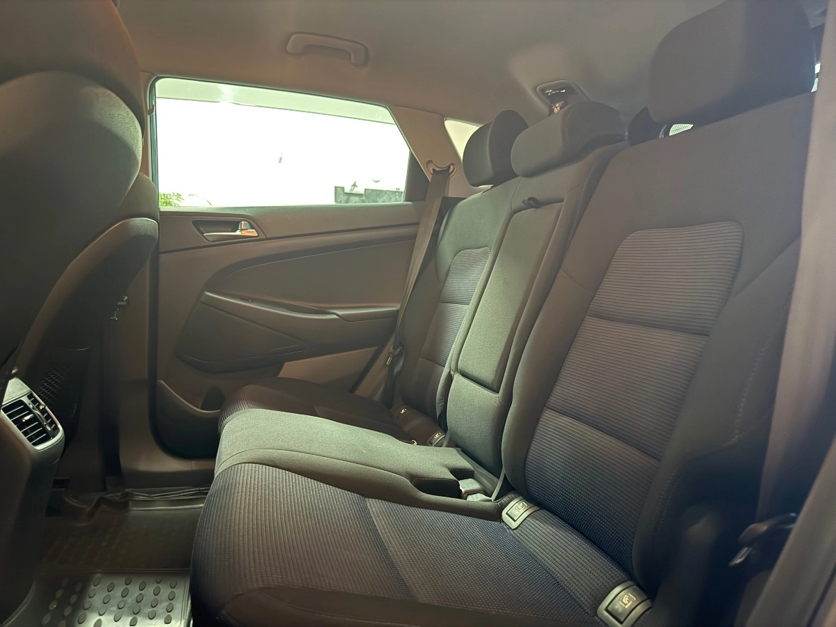 Hyundai Tucson - photo 19