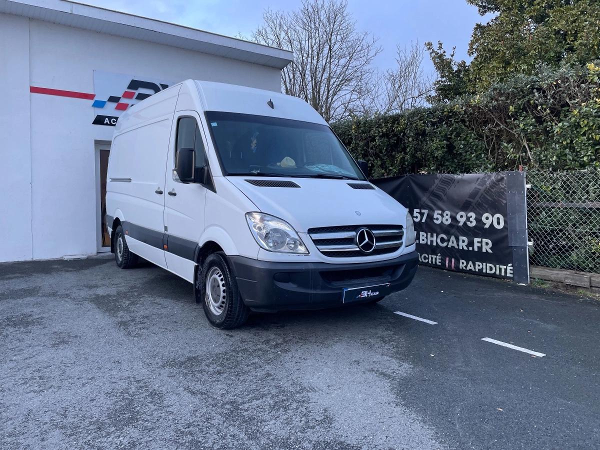 Image: Mercedes Sprinter Vu FOURGON 3.0 218 CDI 185cv