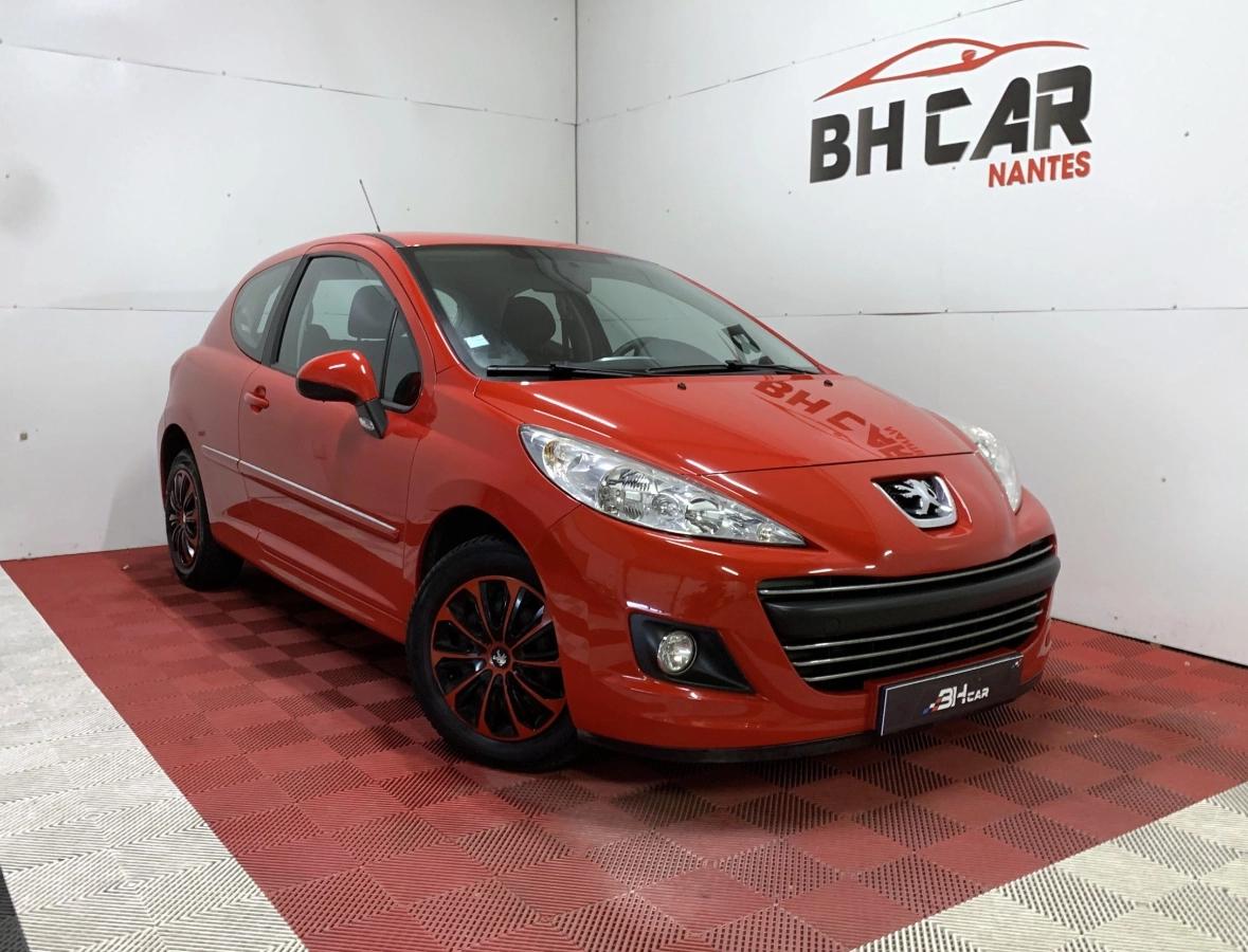 Image: Peugeot 207 1.4 75 URBAN