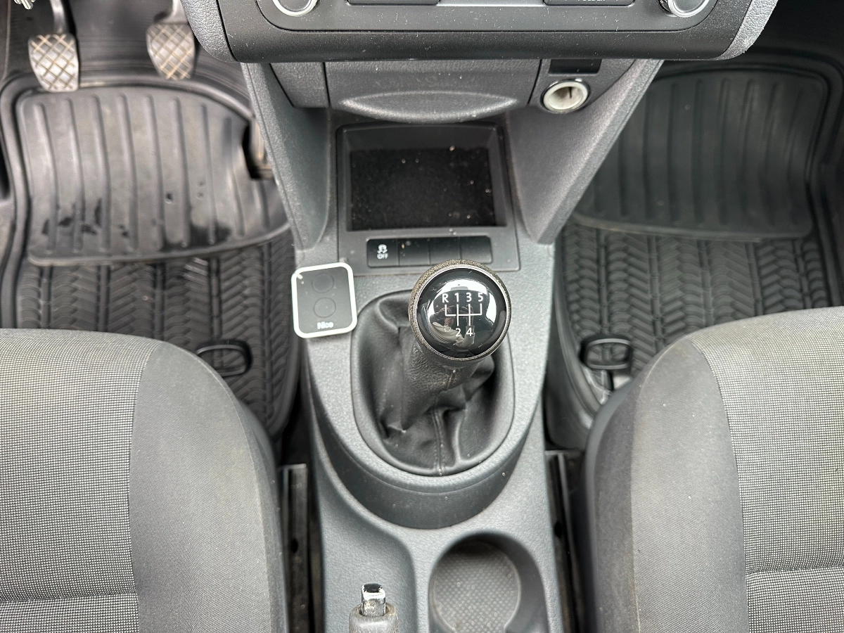 Volkswagen Caddy Vu - photo 11