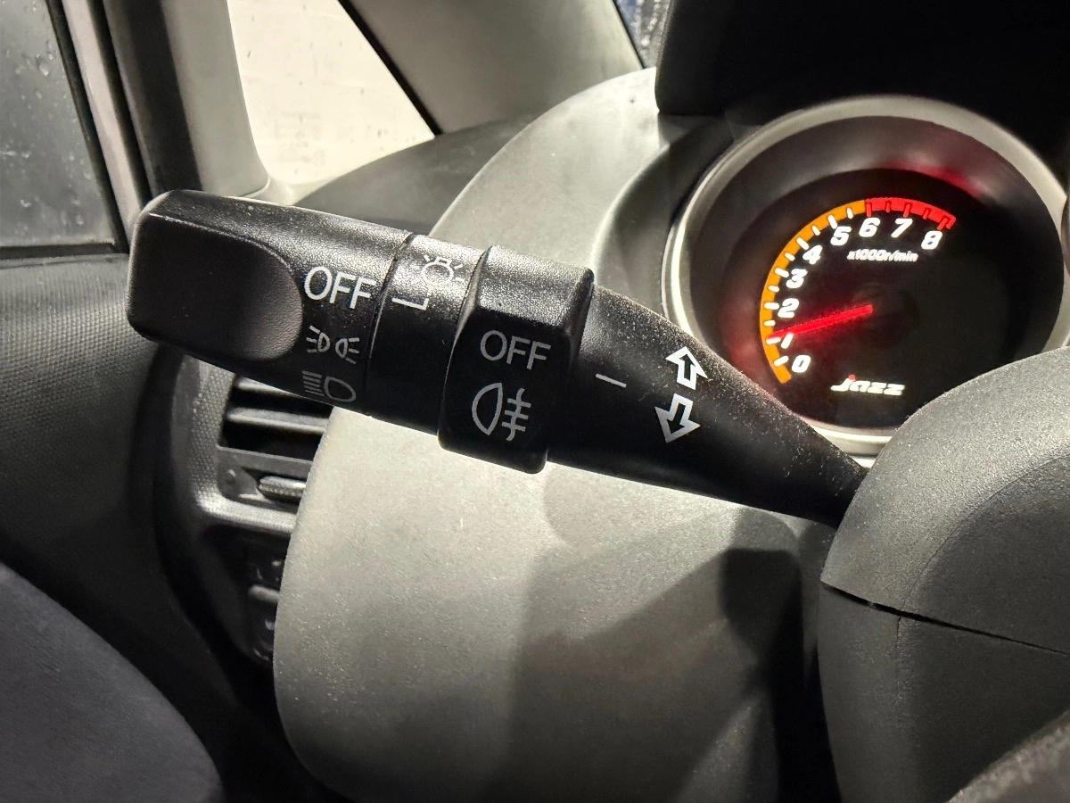 Honda Jazz - photo 21