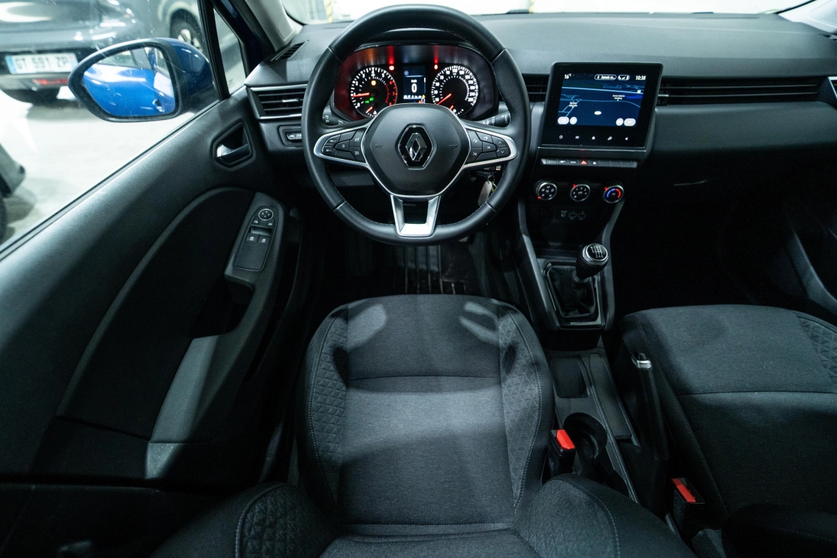 Renault Clio - photo 12
