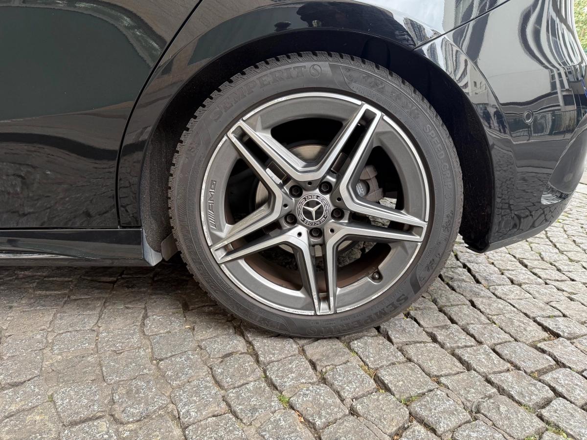 Mercedes Classe A 1.3 180 D 135 AMG LINE 7G-DCT BVA