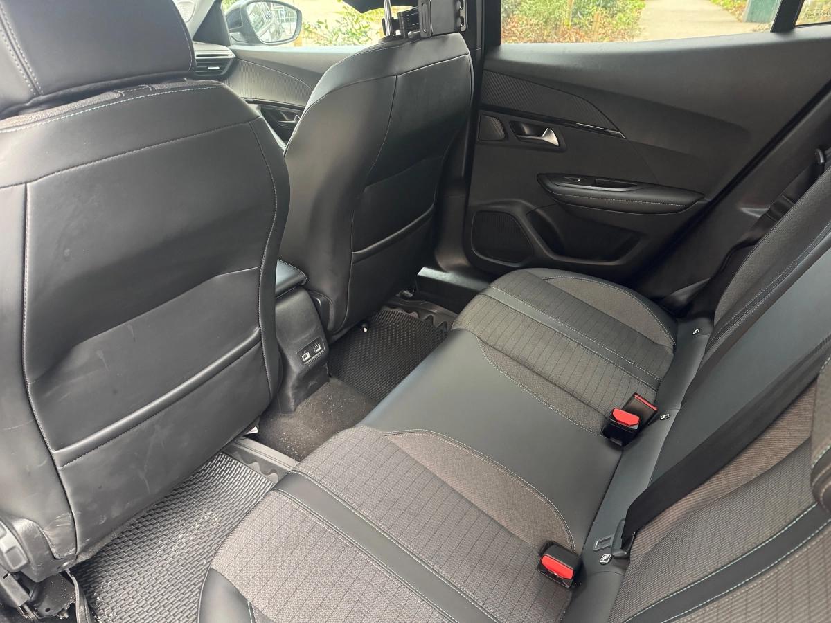 Peugeot 2008 GENERATION-II 1.2 PURETECH 130 ACTIVE START-STOP