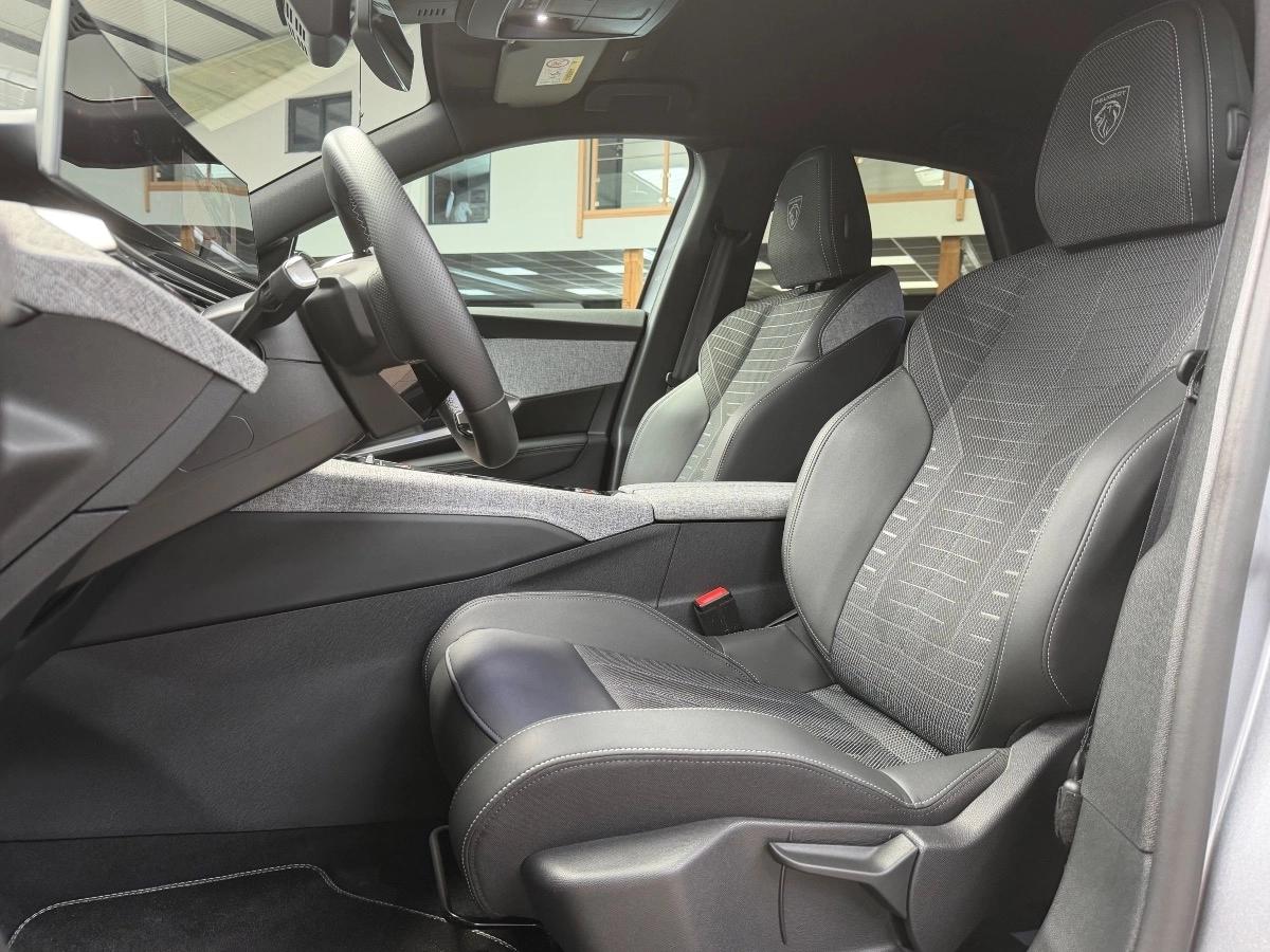 Peugeot 3008 GENERATION-II 135 CV HYBRID GT PACK 360/CARPLAY/1°MAIN