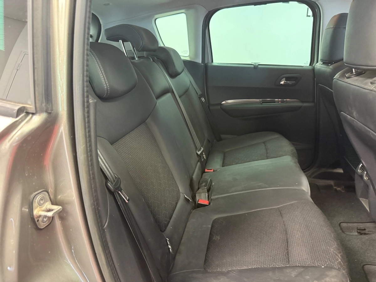 Peugeot 3008 - photo 12
