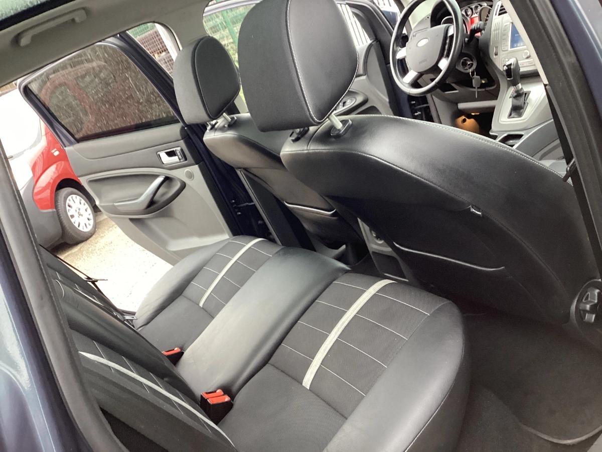 Ford Kuga 2.0 TDCI 140 TITANIUM 4X4 POWERSHIFT BVA