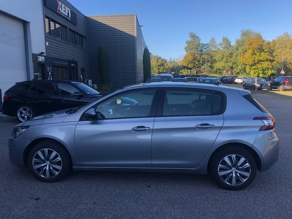 Peugeot 308 - photo 8
