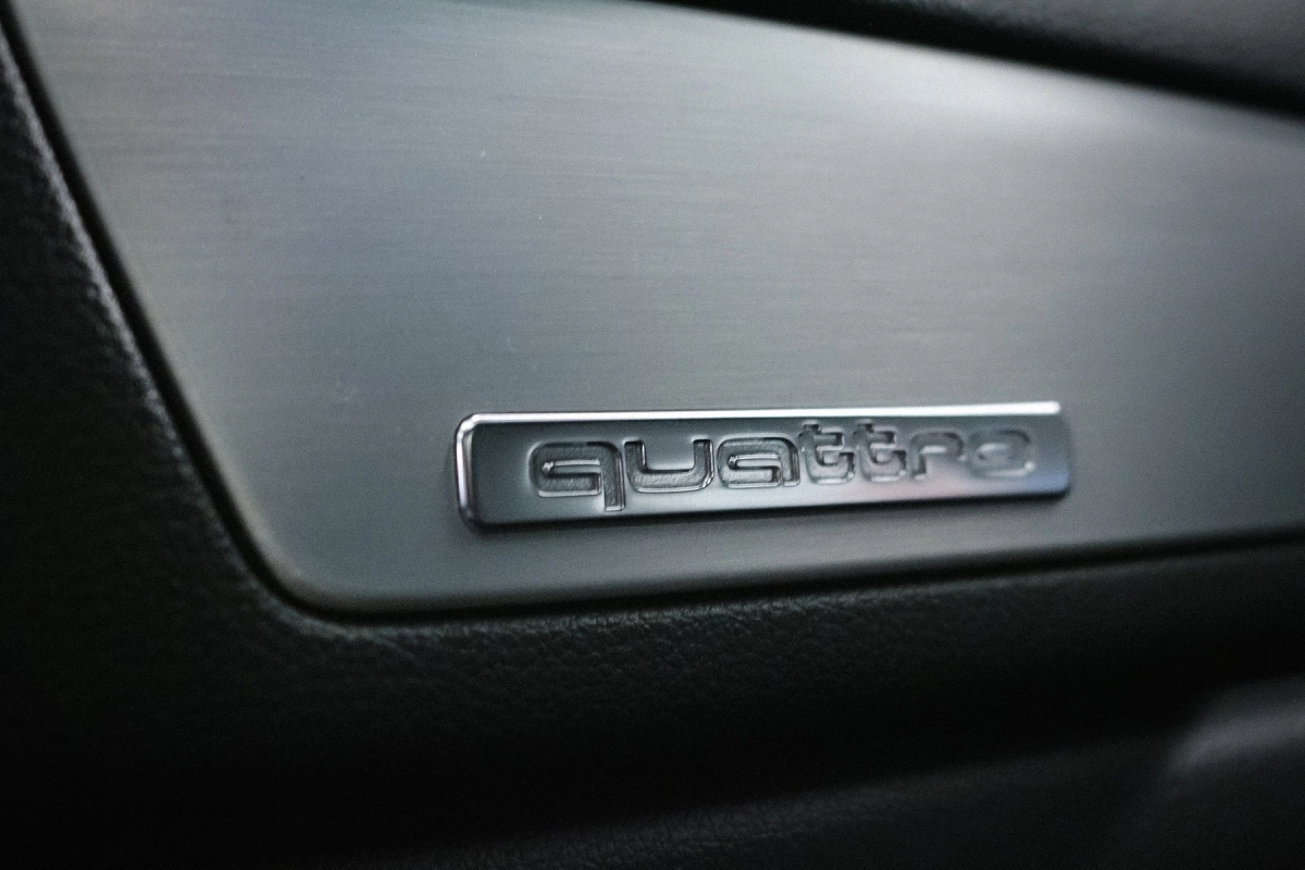 Audi Q3 - photo 30