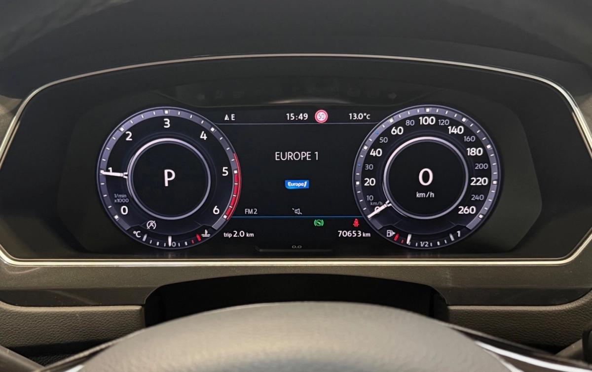 VOLKSWAGEN TIGUAN 2.0L TDi DSG7 150CH - FINITION CARAT EXCLUSIVE - TOIT OUVRANT/CAMERA/SIEGE ELEC