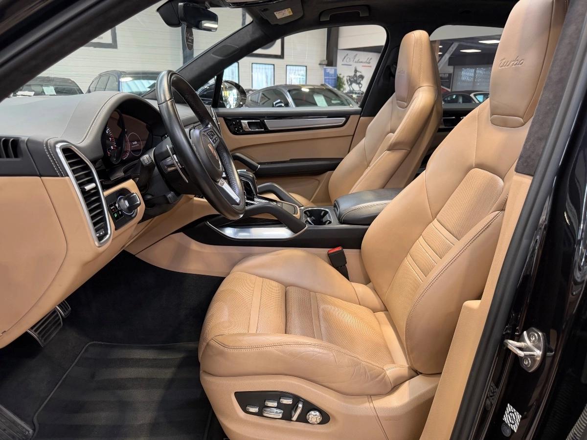 Porsche Cayenne 4.0 TURBO 550 BVA