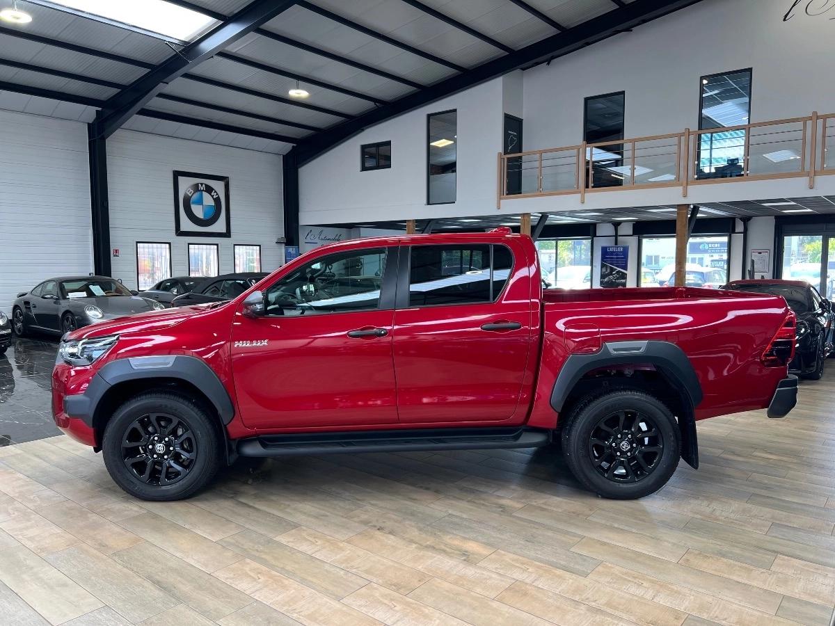 Toyota Hilux 2.8 D-4D 204 DOUBLE CABINE BVA INVINCIBLE 4WD /CAM360/JBL/CARPLAY