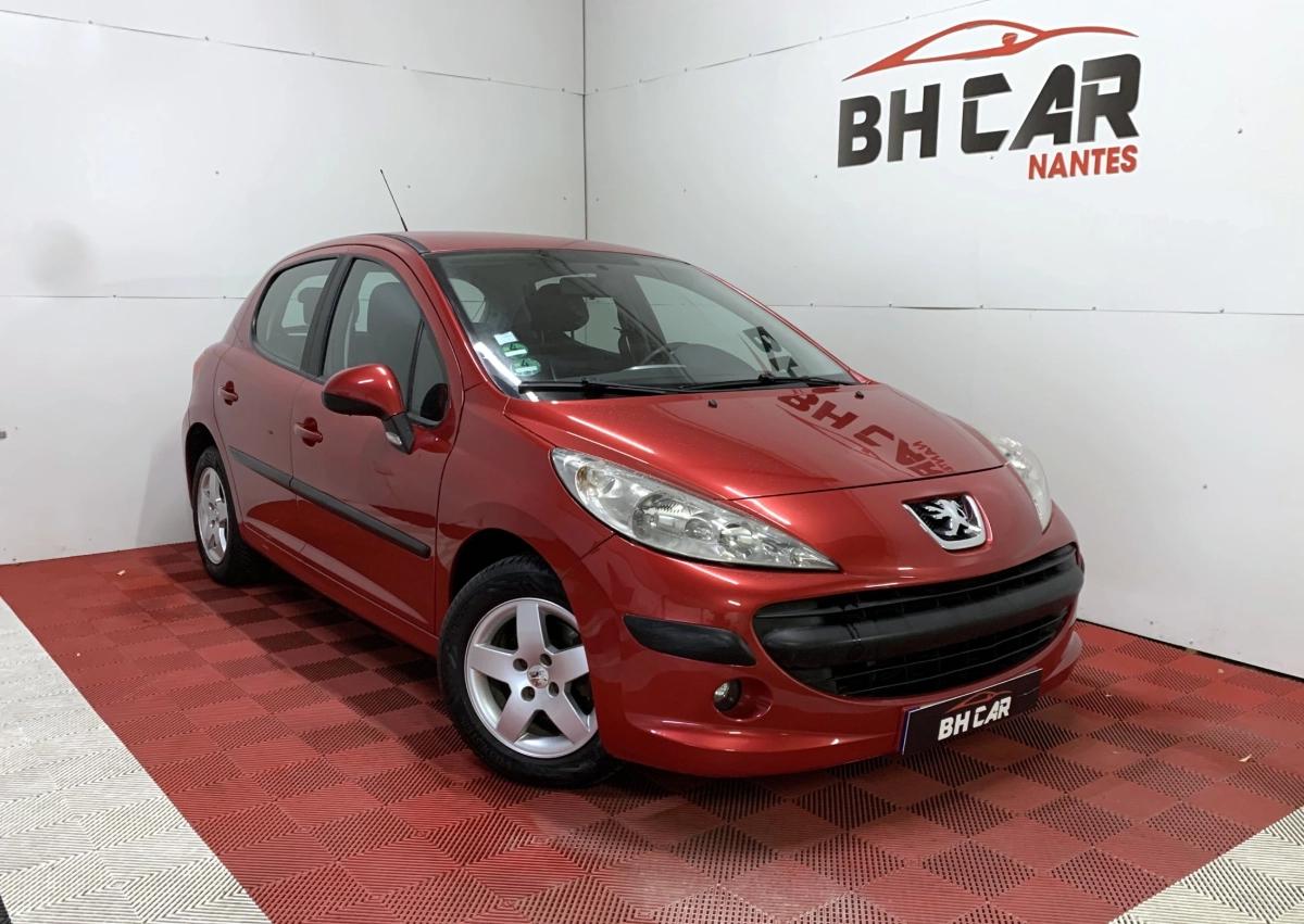 Image: Peugeot 207 1.4 90 URBAN