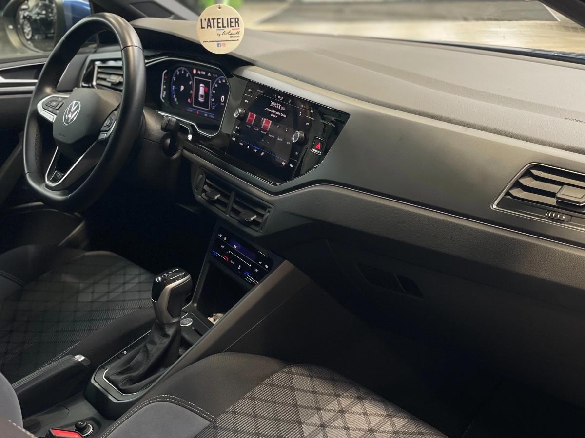 Volkswagen Taigo 1.0 TSI 115 R-LINE DSG BVA