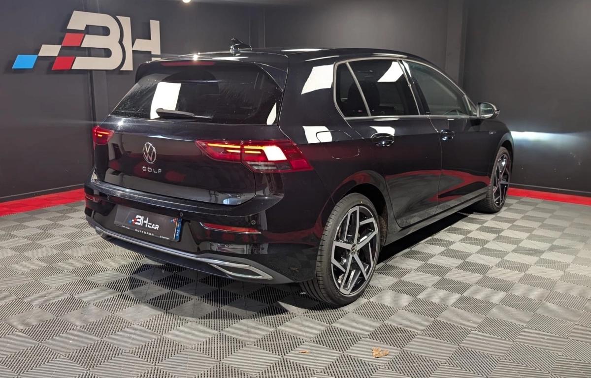 Aperçu indisponible de Volkswagen Golf