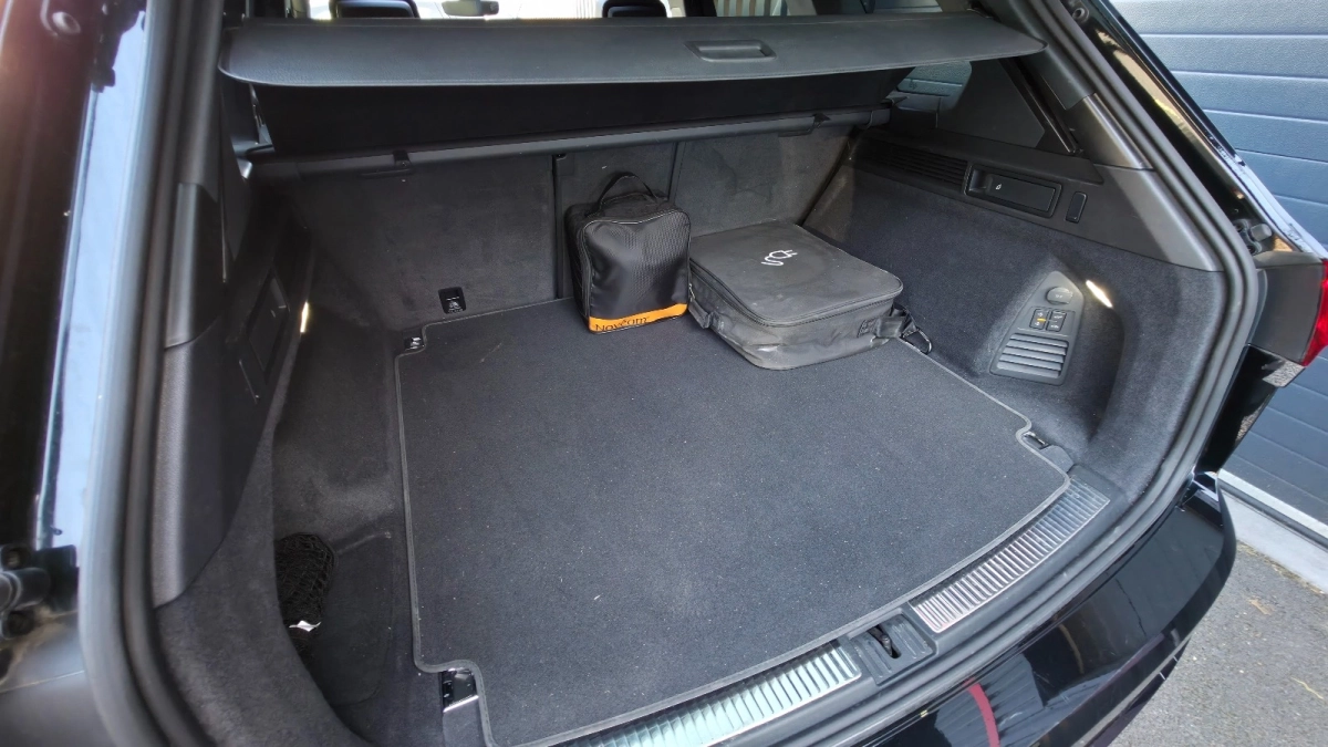 Volkswagen Touareg - photo 42