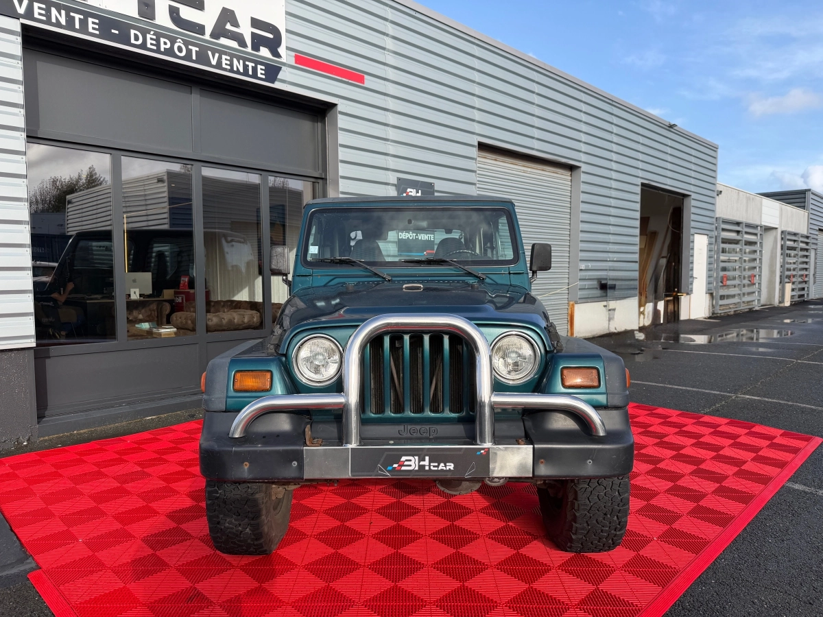 Jeep Wrangler - photo 2