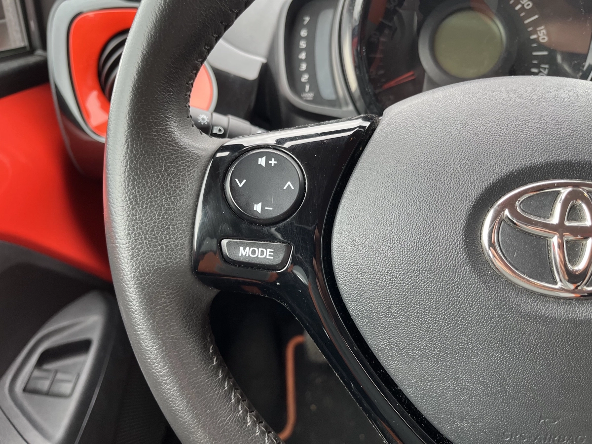 Toyota Aygo - photo 14
