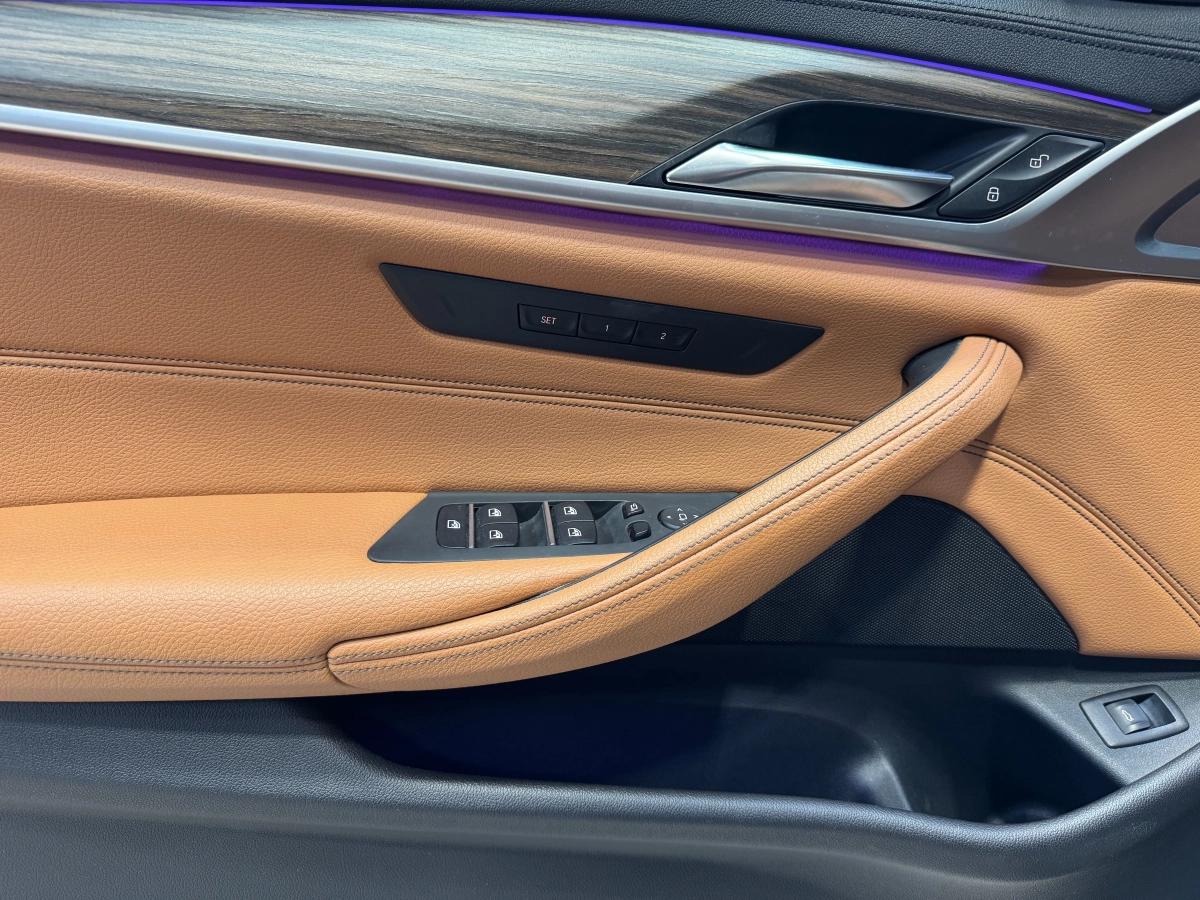 Bmw Serie 5 TOURING 2.0 520 D 190 LUXURY XDRIVE BVA