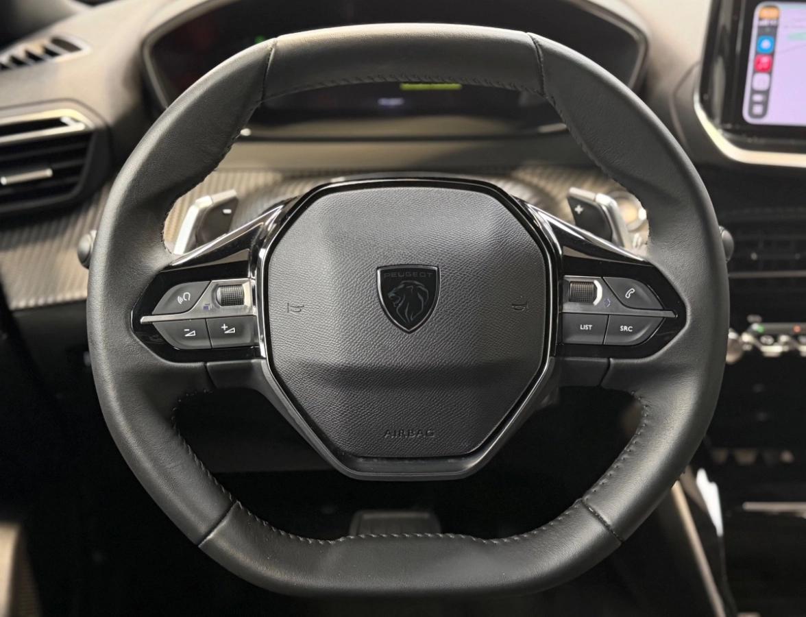 PEUGEOT 2008 1.2 HYBRID 145CH E-DCS6 - FINITION ALLURE - 1ERE MAIN - TVA RECUPERABLE