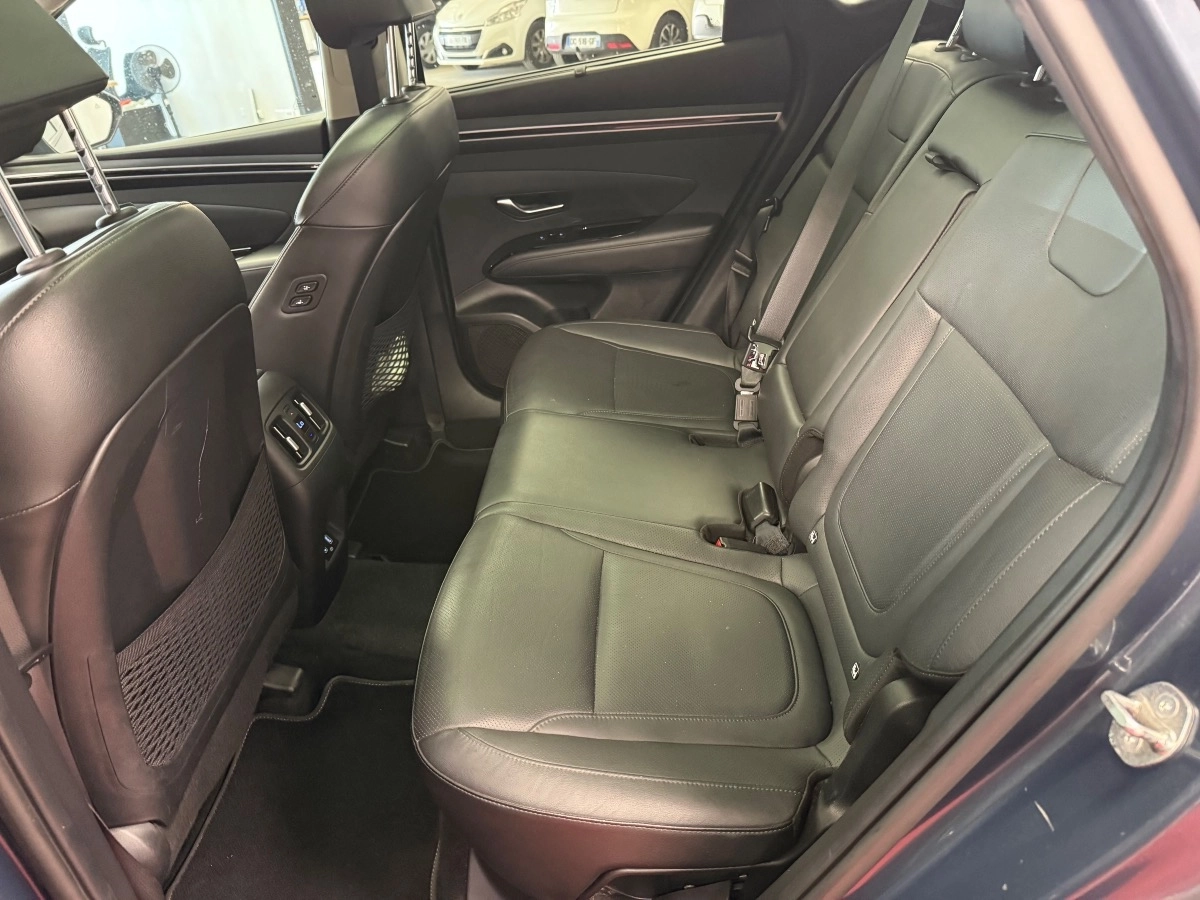Hyundai Tucson - photo 11