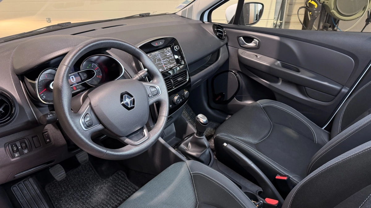 Renault Clio - photo 6