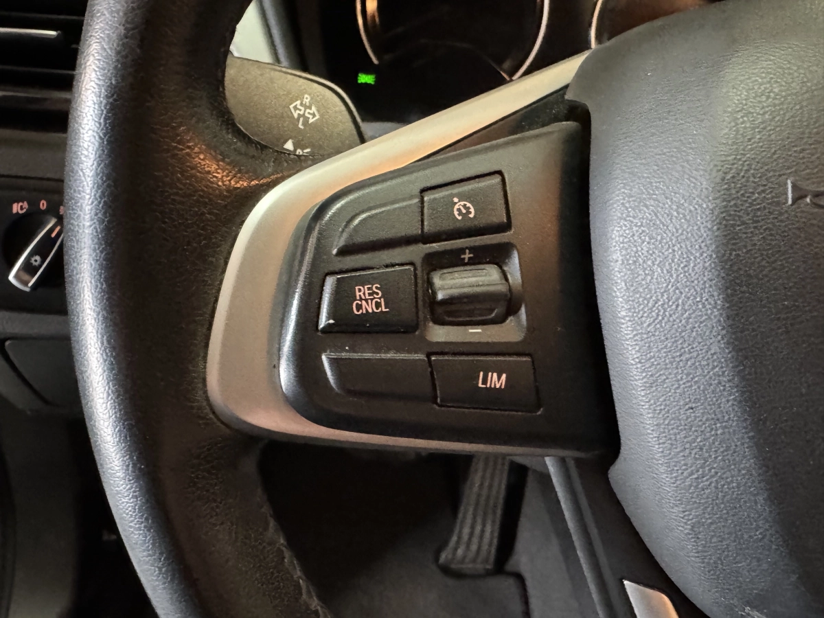 Bmw X1 - photo 6