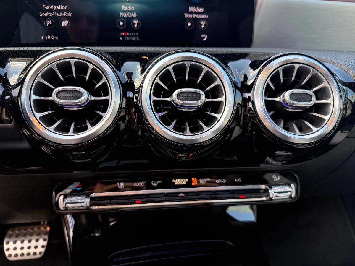 Mercedes Classe A 2.0 220 D 190 AMG LINE 8G-DCT BVA