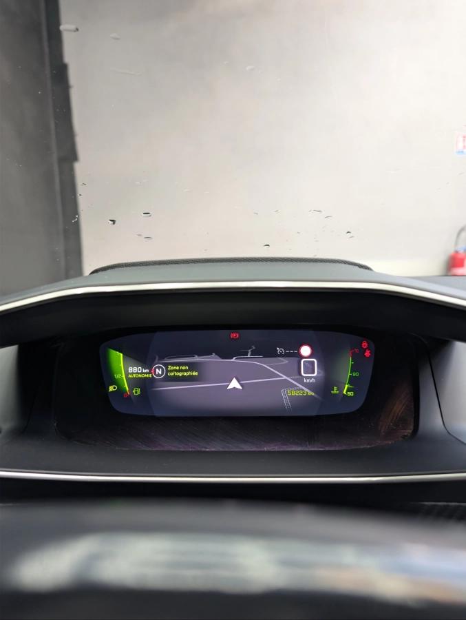 Peugeot 208 GENERATION-II 1.5 BLUEHDI 100 GT LINE START-STOP