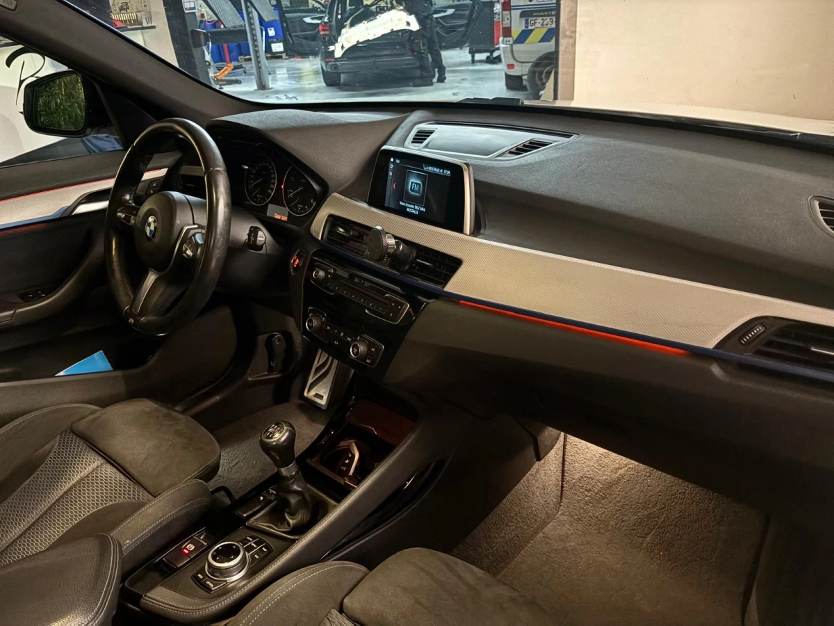 Bmw X1 - photo 14