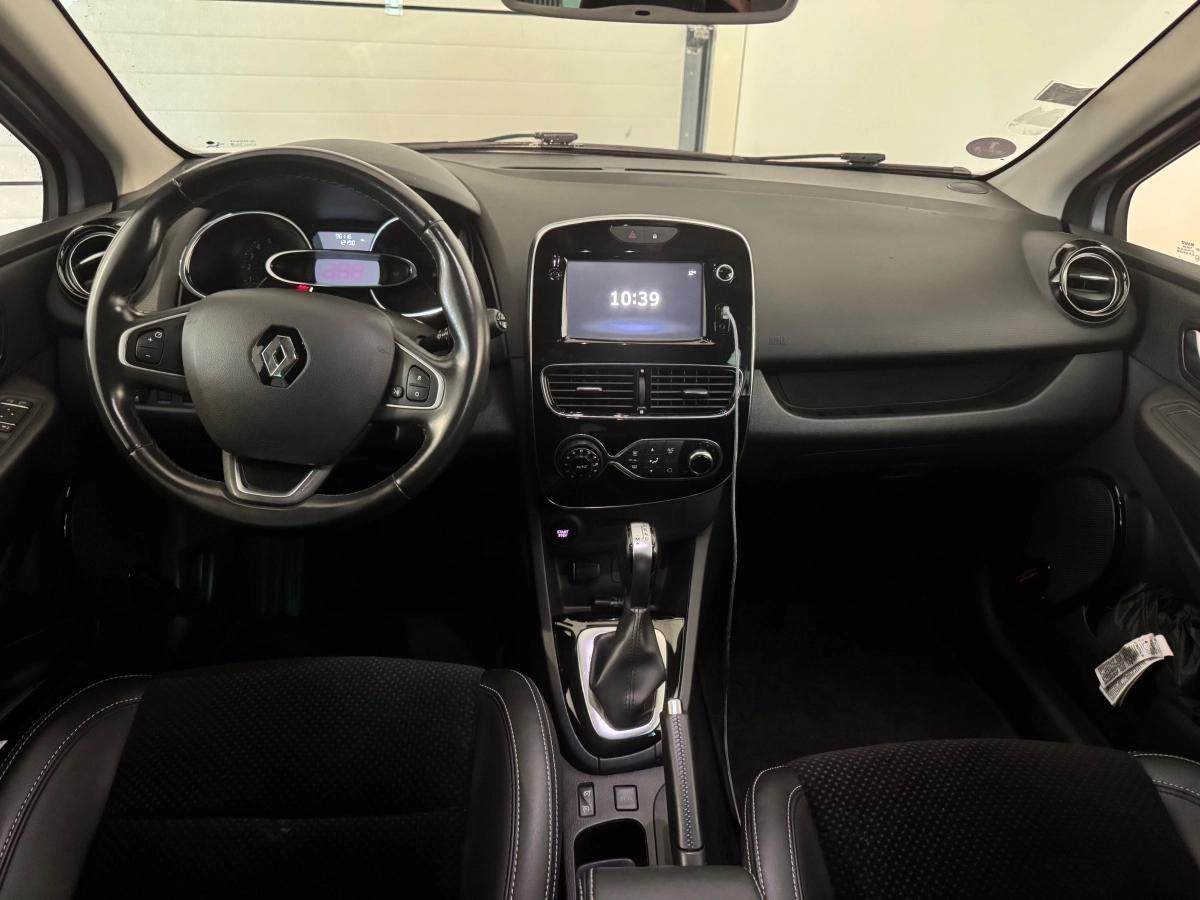 Aperçu indisponible de RENAULT Clio