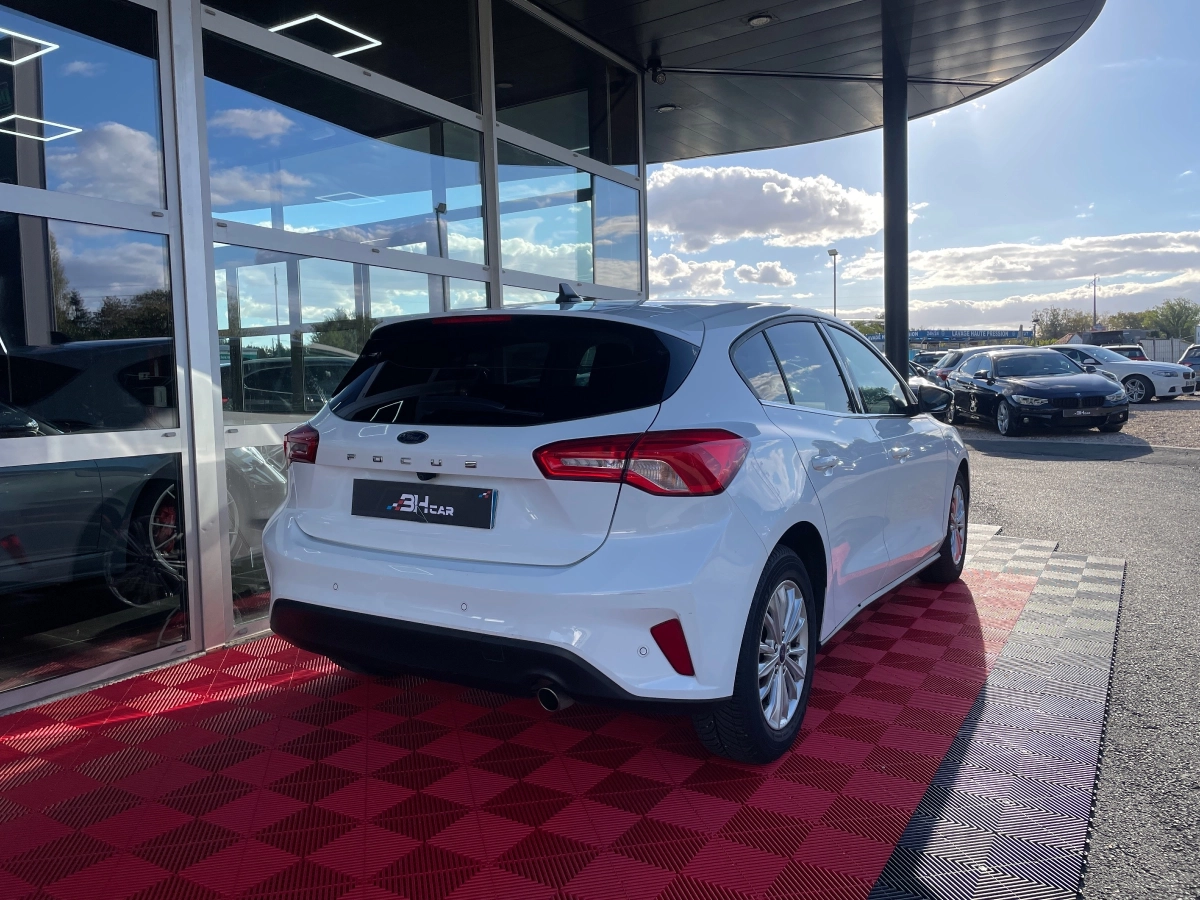 Ford Focus - photo 3