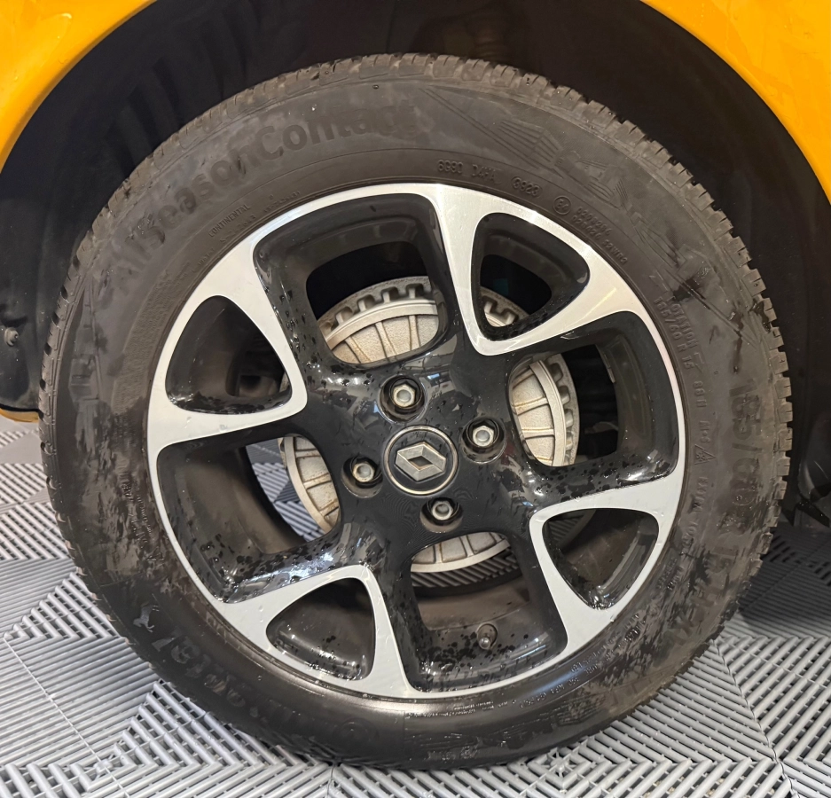Renault Twingo - photo 19