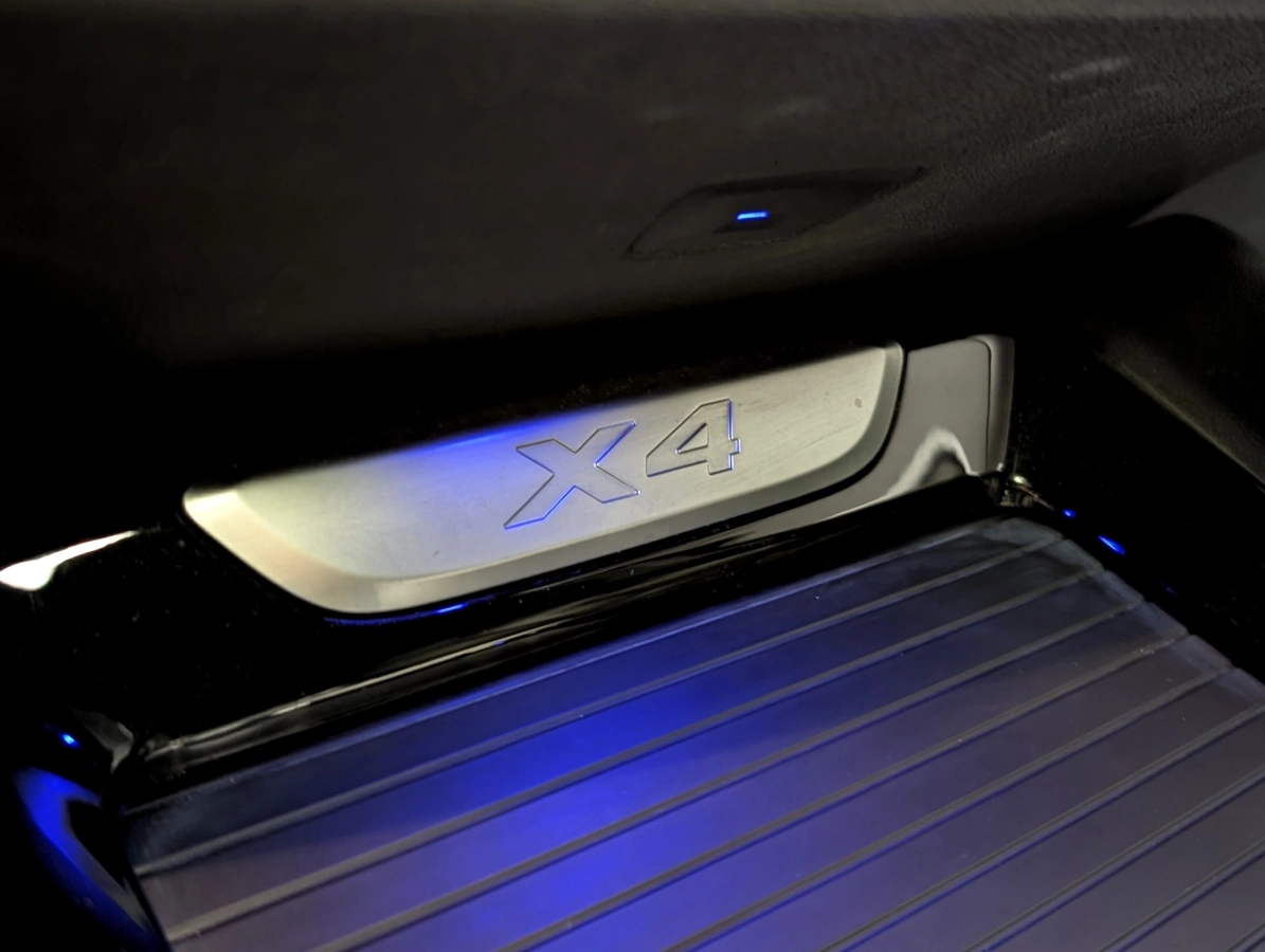 Bmw X4 - photo 17