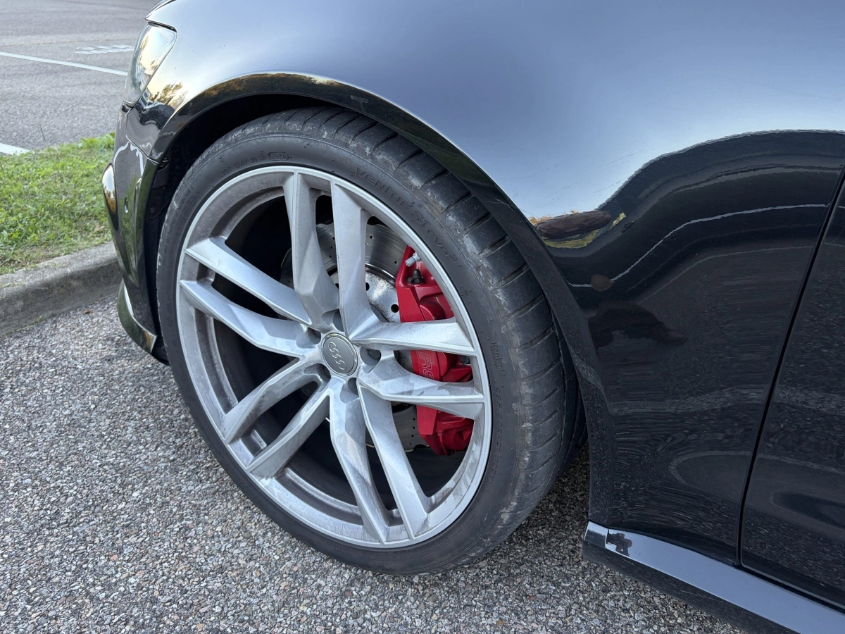 Audi Rs6 - photo 16