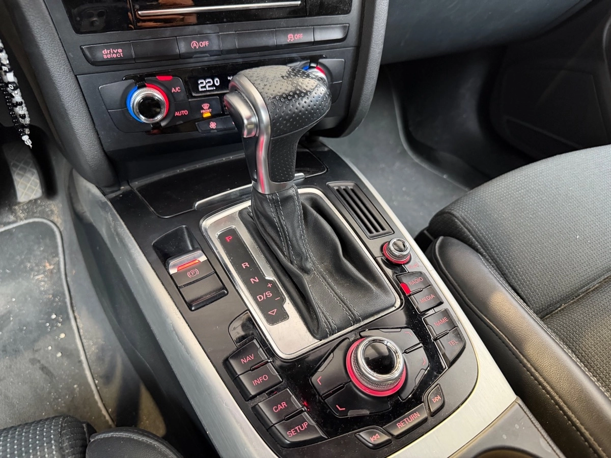 Audi A4 - photo 19