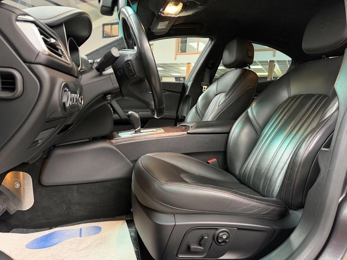Maserati Ghibli 3.0 DIESEL 275 BVA