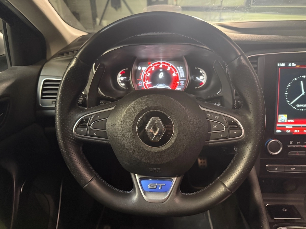 Renault Megane - photo 18