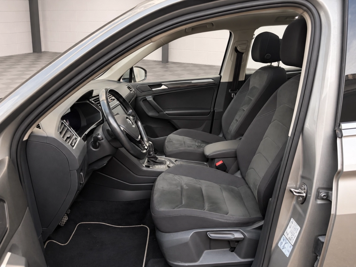 Volkswagen Tiguan - photo 8