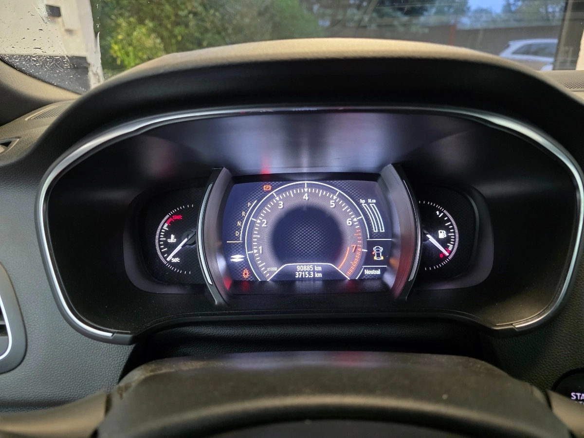 Renault Megane - photo 11