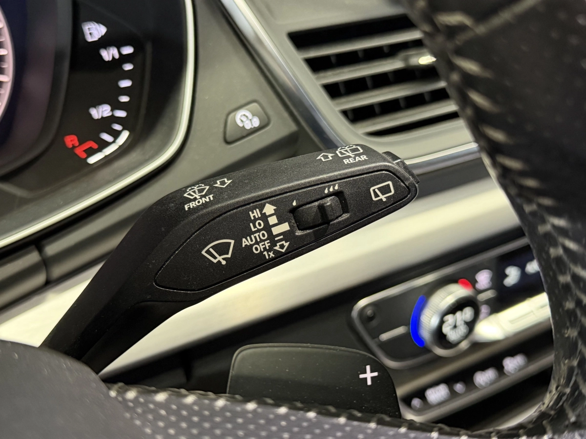 Audi Q5 - photo 13