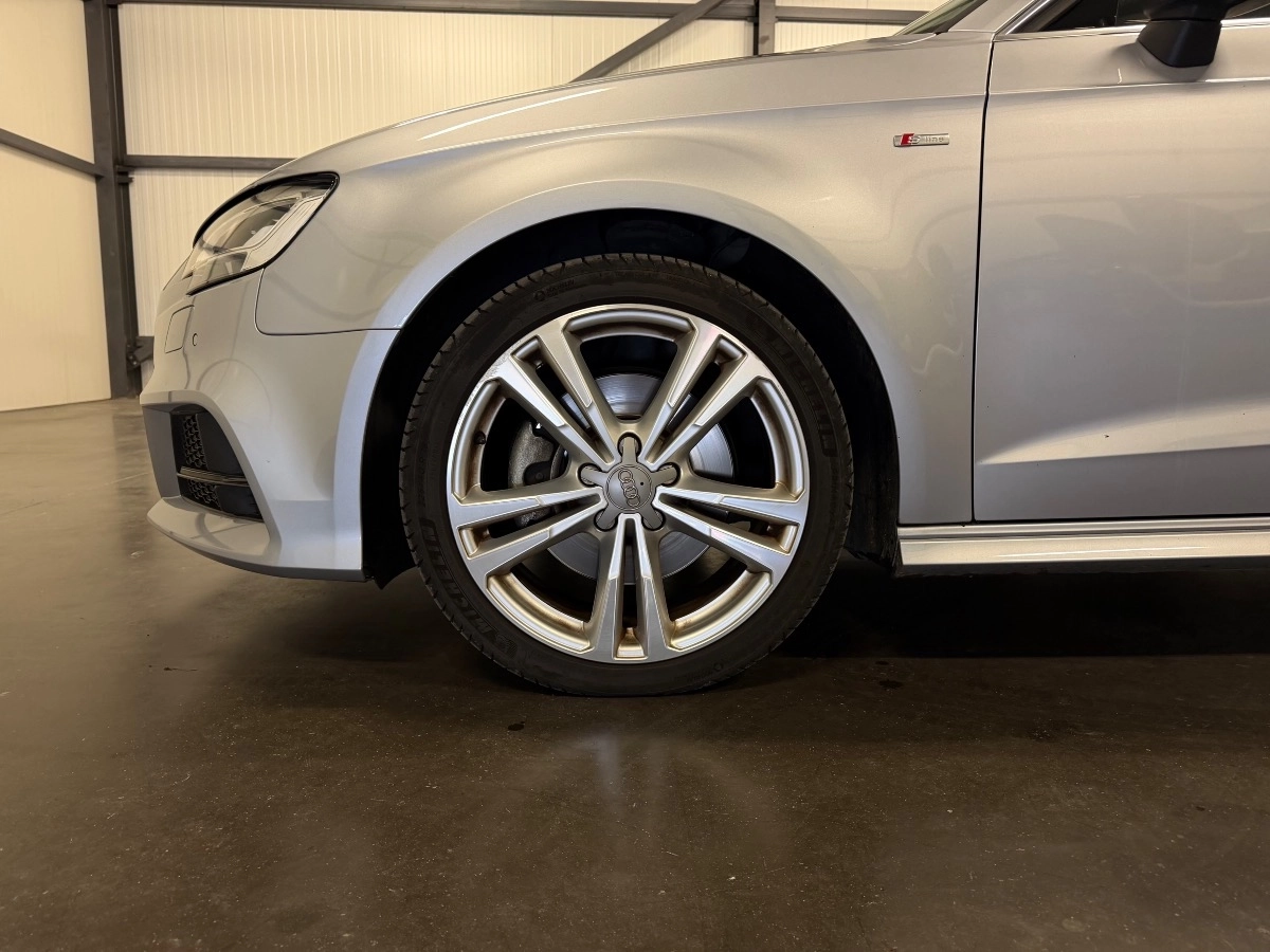 Audi A3 - photo 10