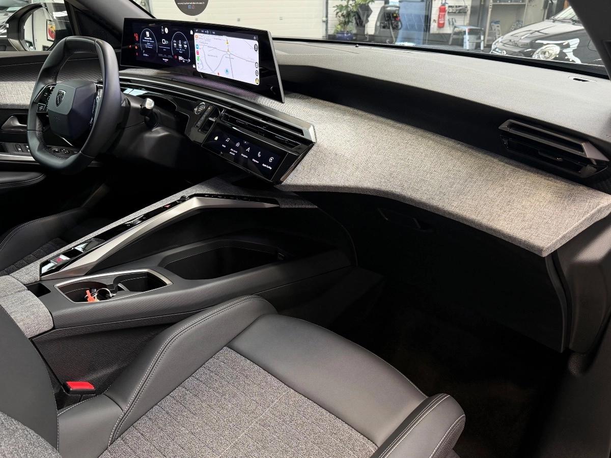 PEUGEOT 3008 1.2 HYBRID E-DSC6 136CH - FINITION ALLURE - 1ERE MAIN - TVA RECUPERABLE