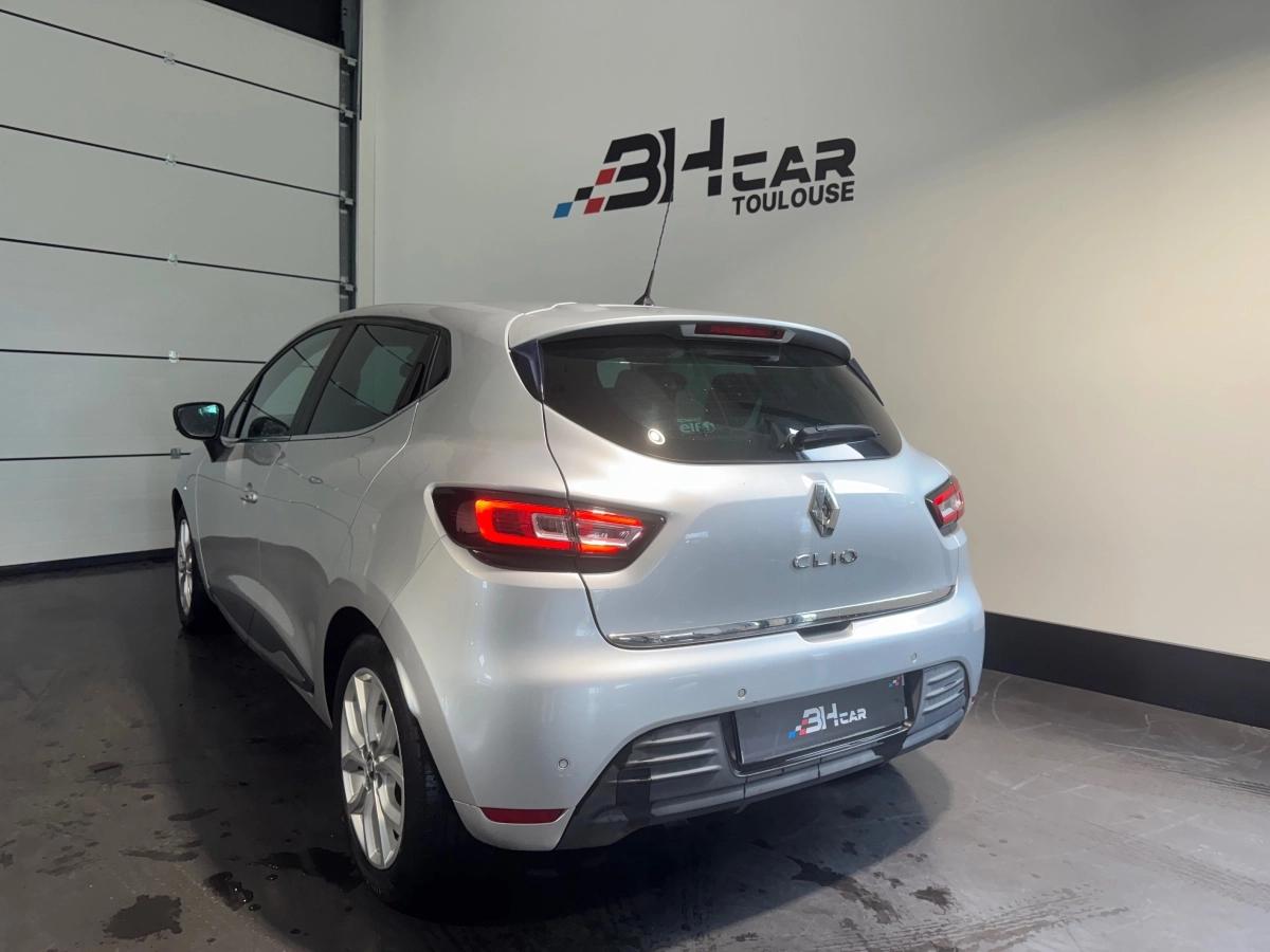 Aperçu indisponible de RENAULT Clio