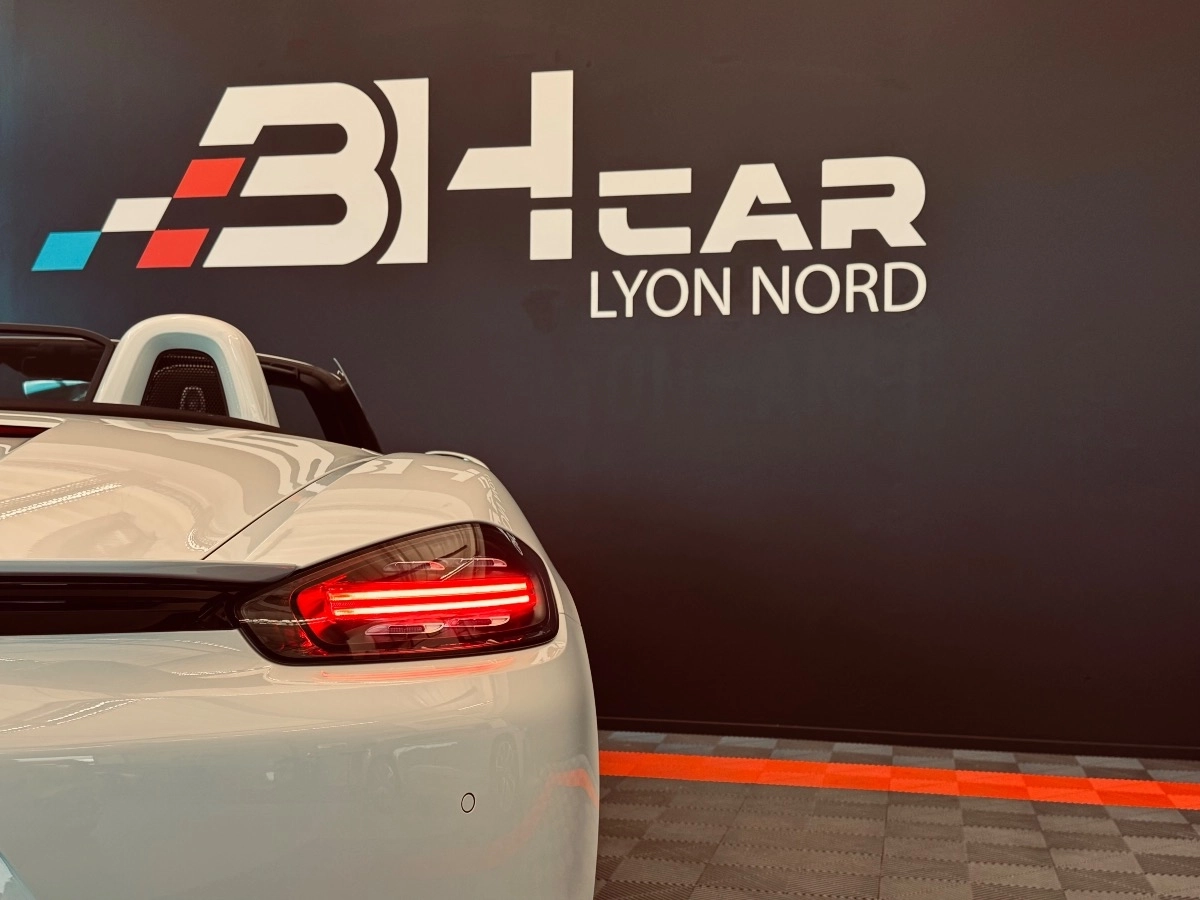 Porsche 718 Boxster - photo 29